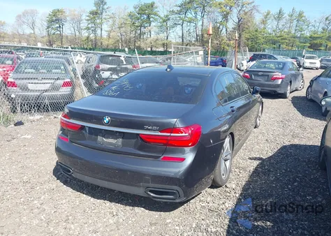 2017 BMW 740I из США, поврежденный, VIN WBA7E2C59HG739421